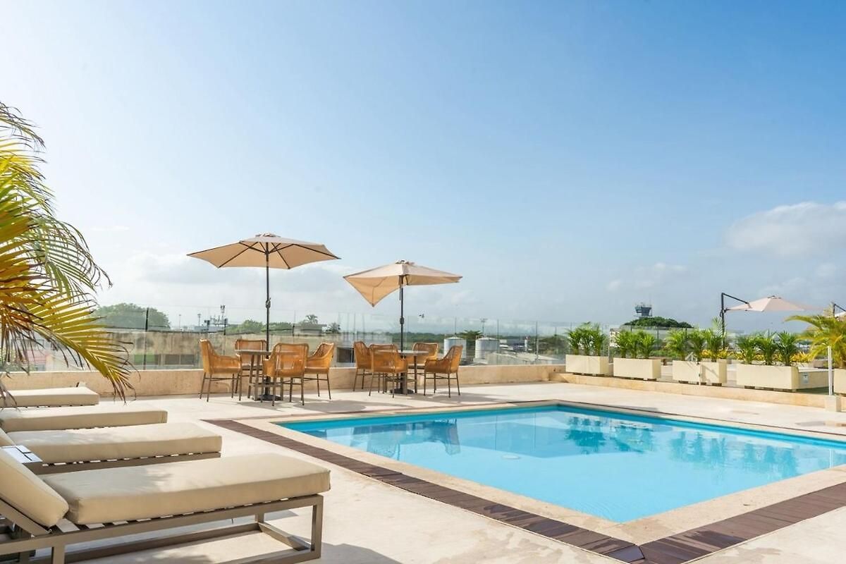 Sea View Pool And Jacuzzi Airport 5 Min Away *