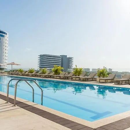 Sea View Pool And Jacuzzi Airport 5 Min Away Apartamento