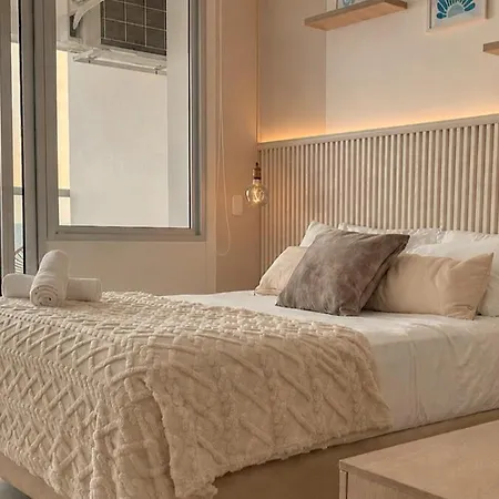 Sea View Pool And Jacuzzi Airport 5 Min Away Apartamento *